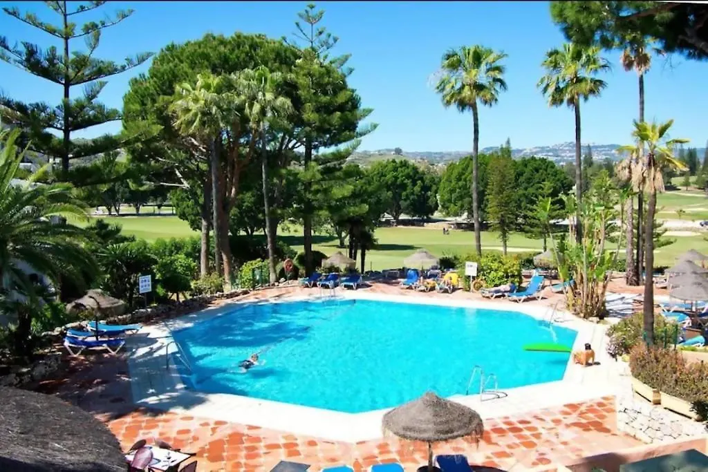 Flat In Matchroom Golf Pool Beach Fuengirola España